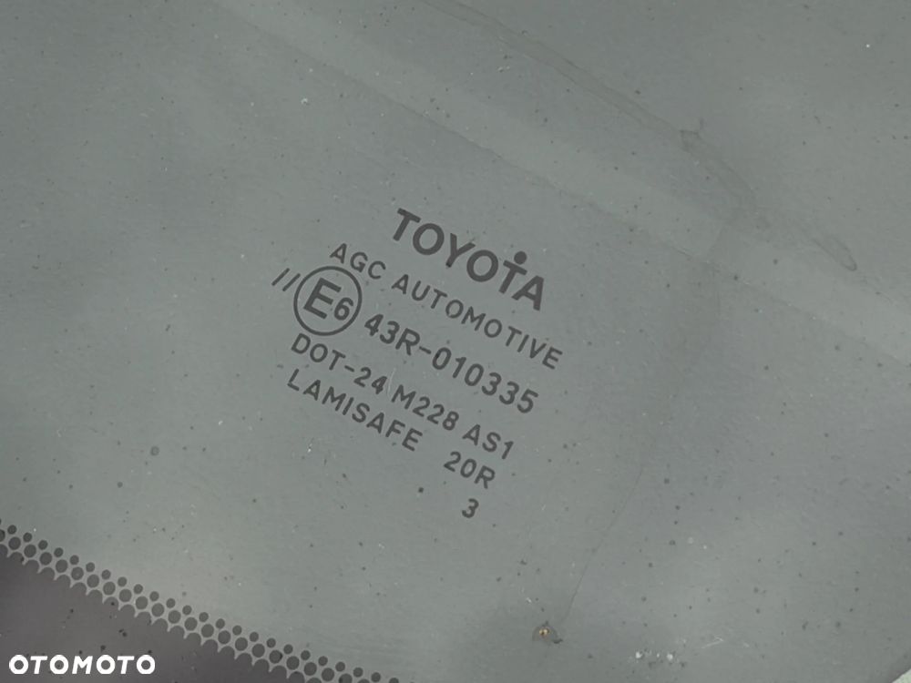 Toyota Auris 1.8 VVT-i Automatik Comfort - 33