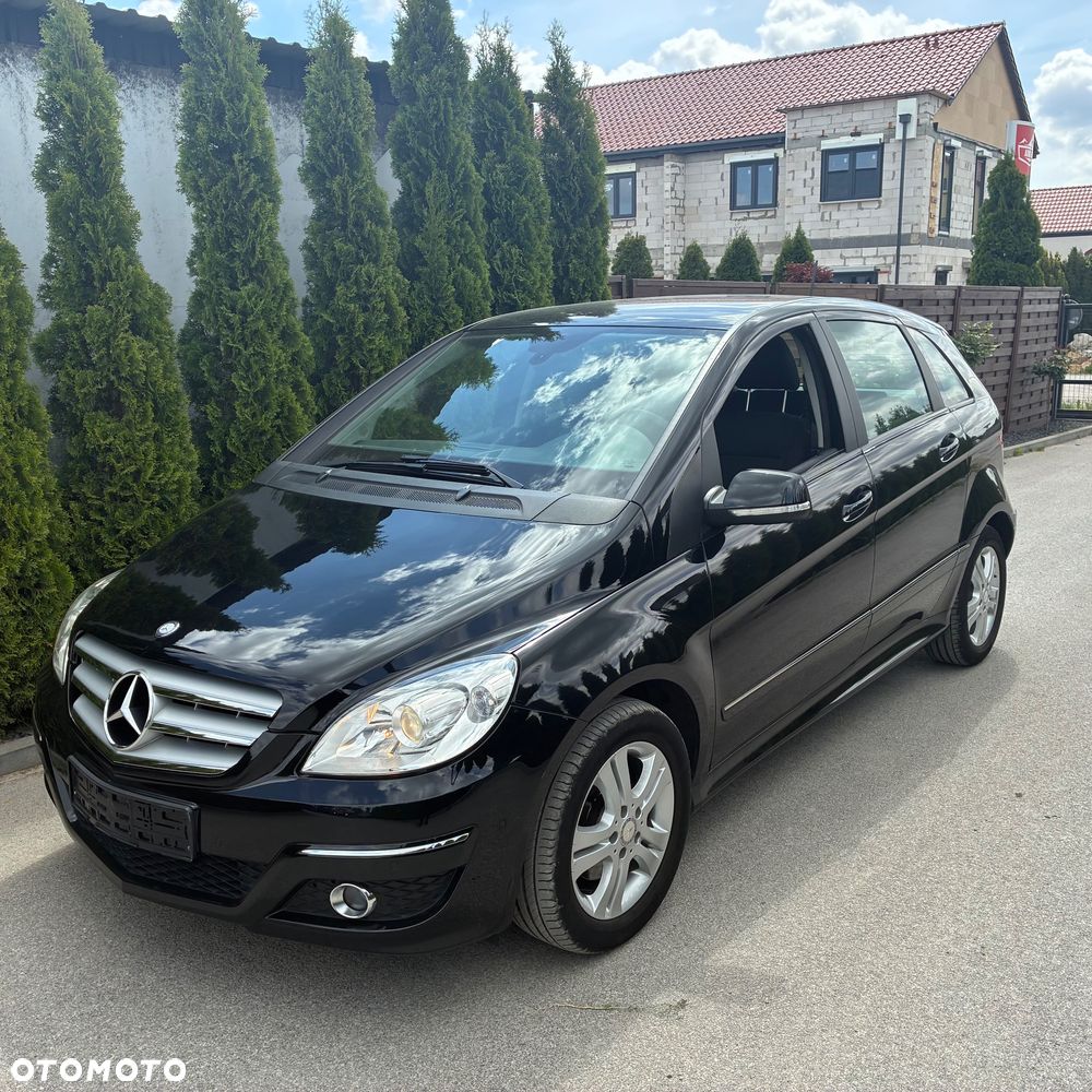 Mercedes-Benz Klasa B - 1
