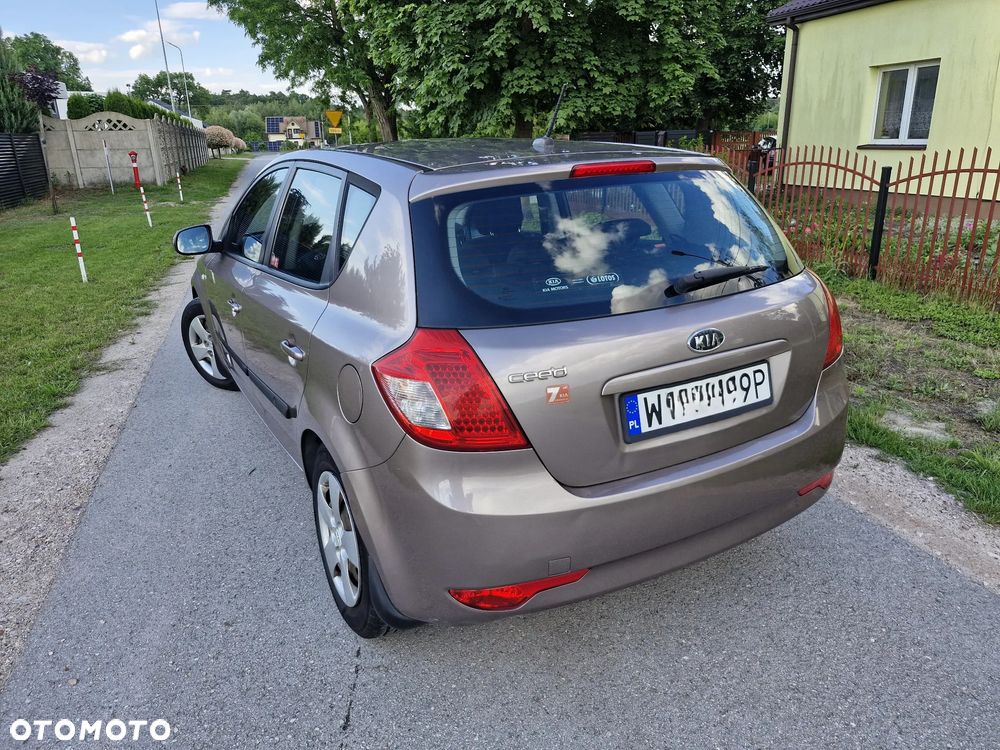 Kia Ceed 1.6 Crdi L Euro2012 - 7