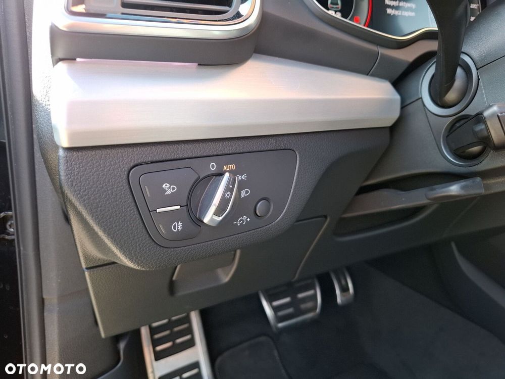 Audi Q5 Sportback - 34