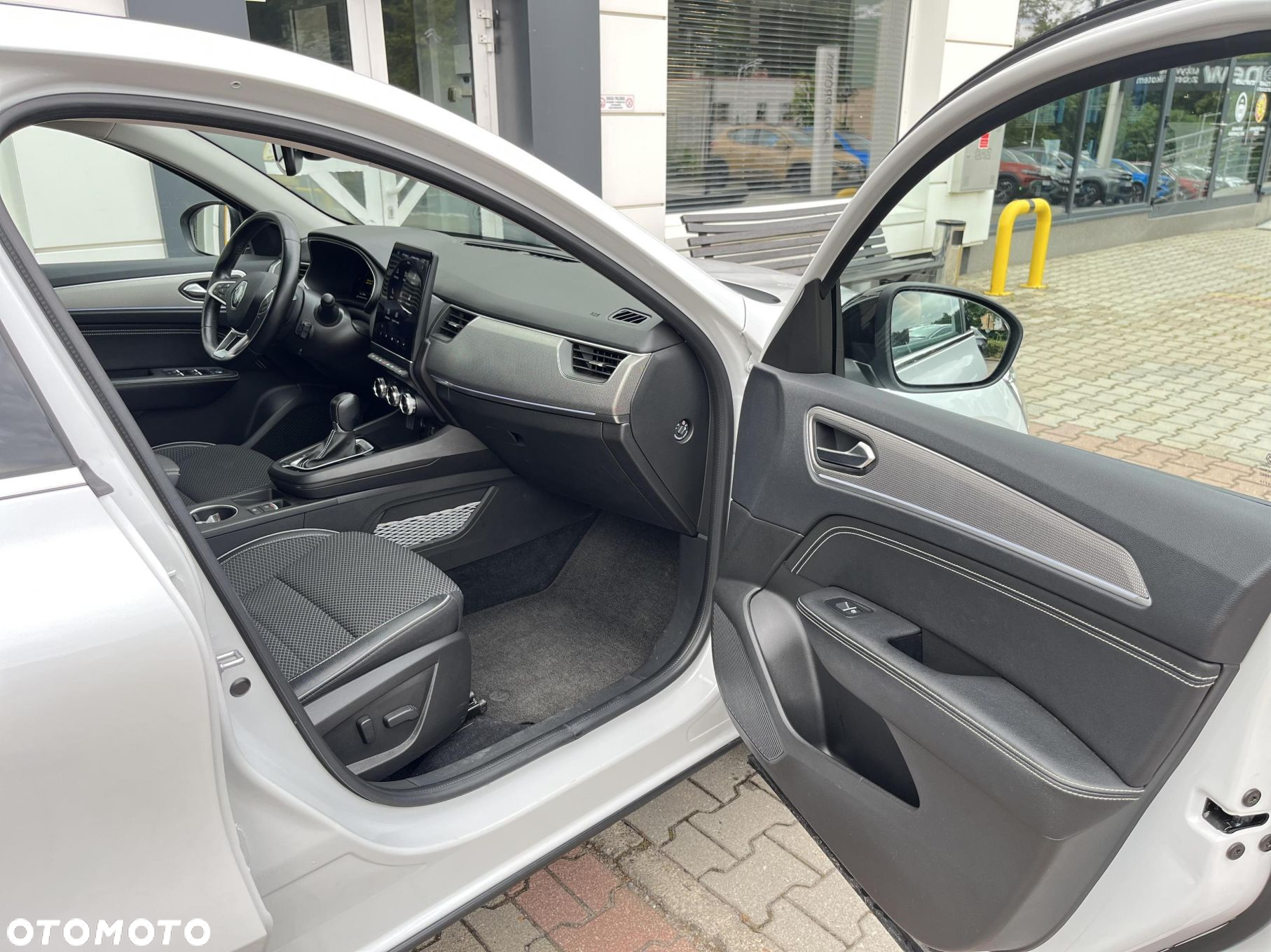 Renault Arkana 1.6 E-TECH Techno MMT - 19