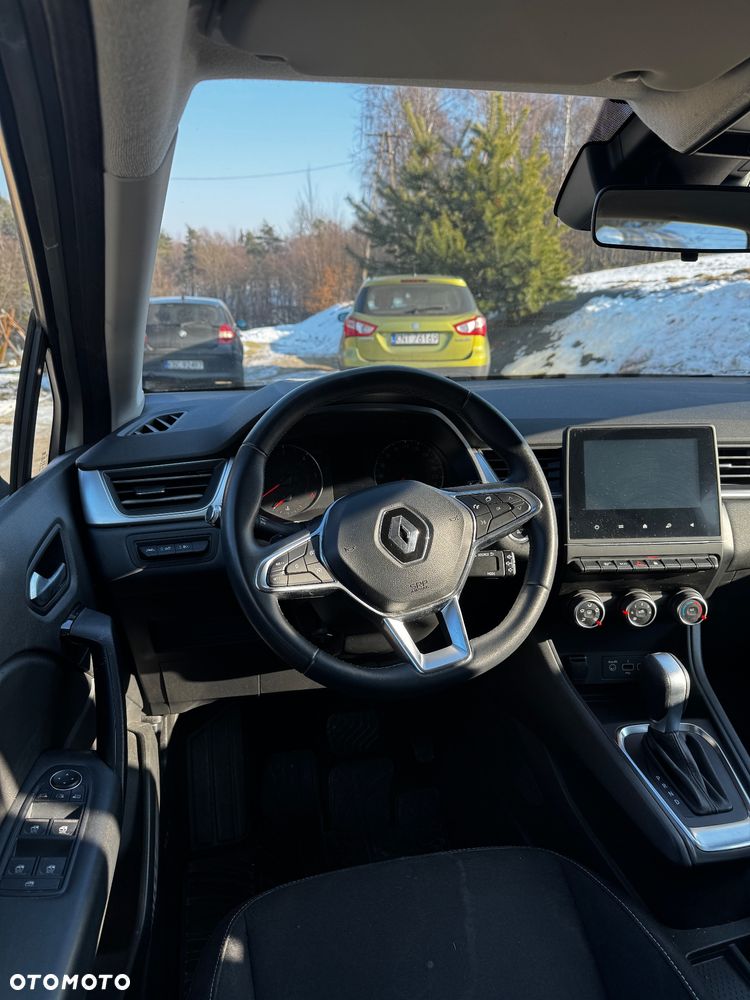 Renault Captur - 10