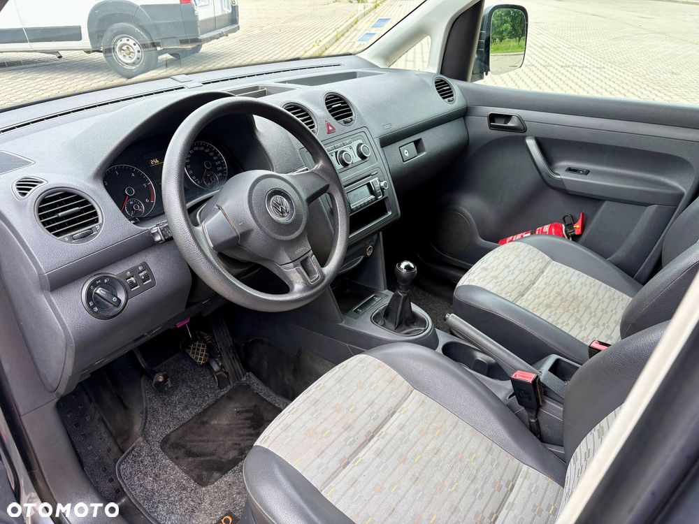 Volkswagen Caddy Maxi Long - 9