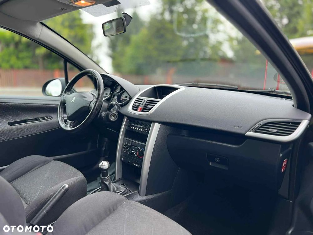 Peugeot 207 1.6 VTi Sporty - 15