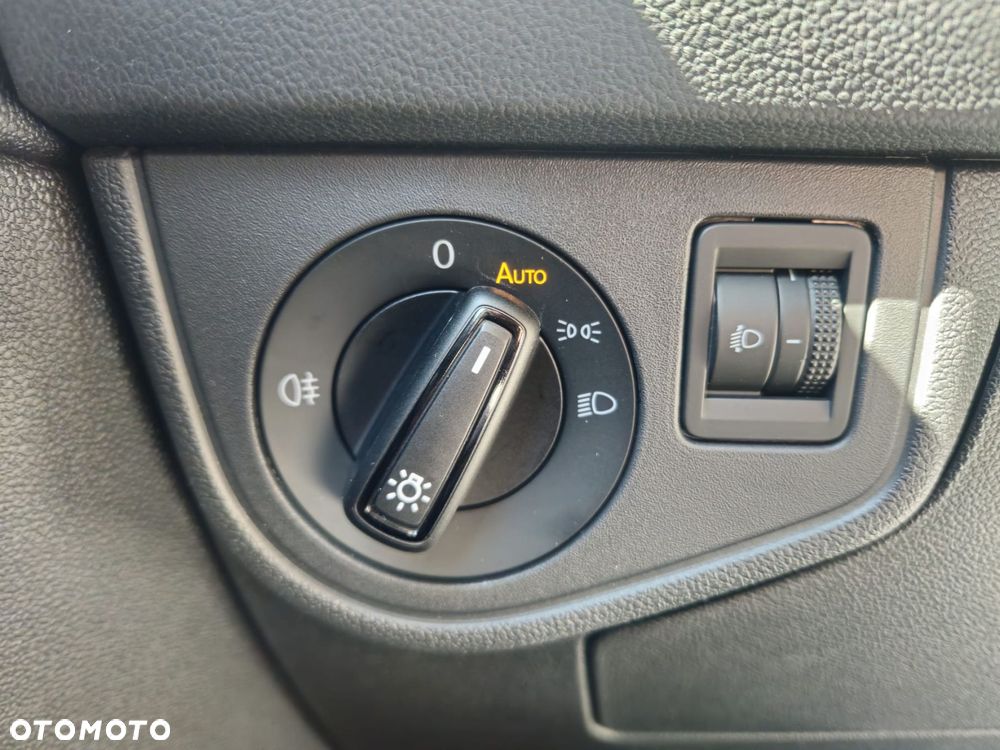 Volkswagen Taigo - 14