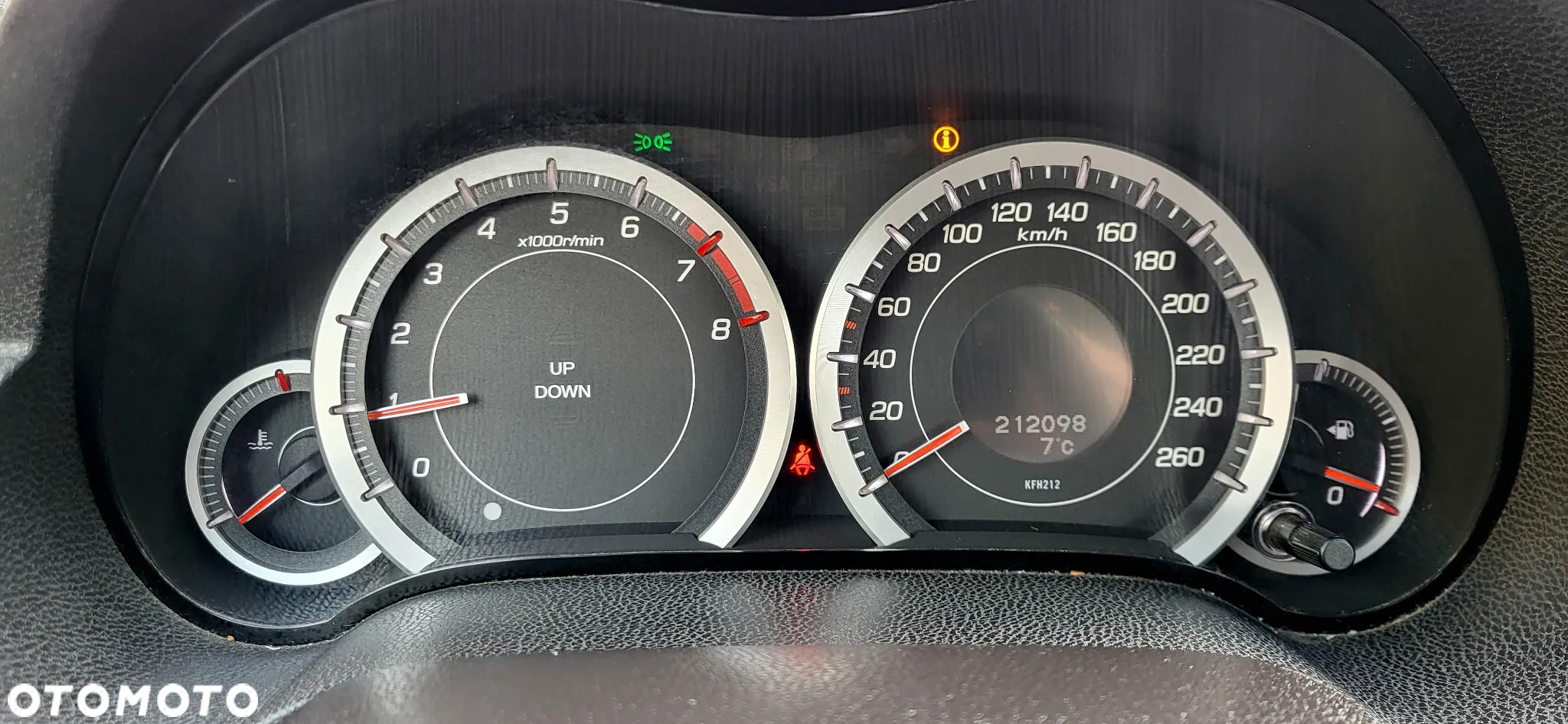 Honda Accord 2.0 Elegance - 28