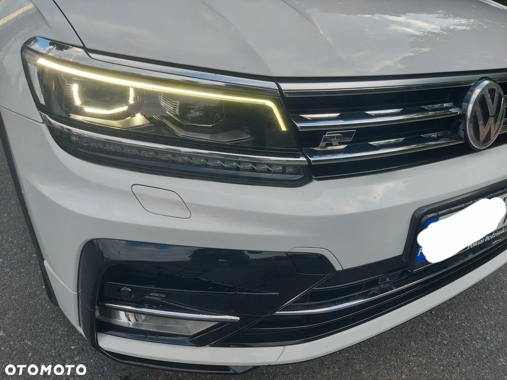 Volkswagen Tiguan 2.0 TDI SCR 4MotION DSG R-Line - 20