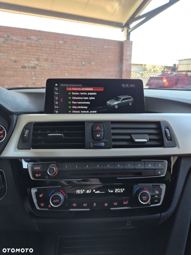 BMW Seria 3 320d Efficient Dynamic Edition - 17