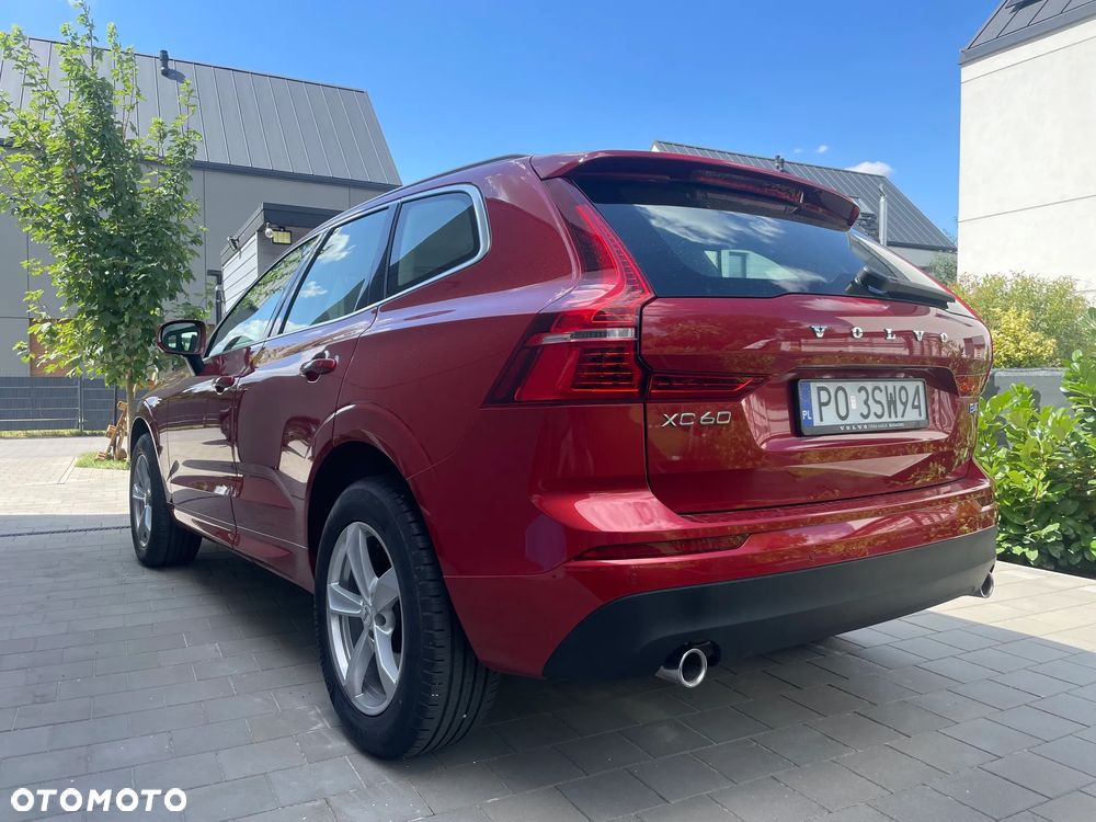 Volvo XC 60 B4 D AWD Momentum Pro - 5