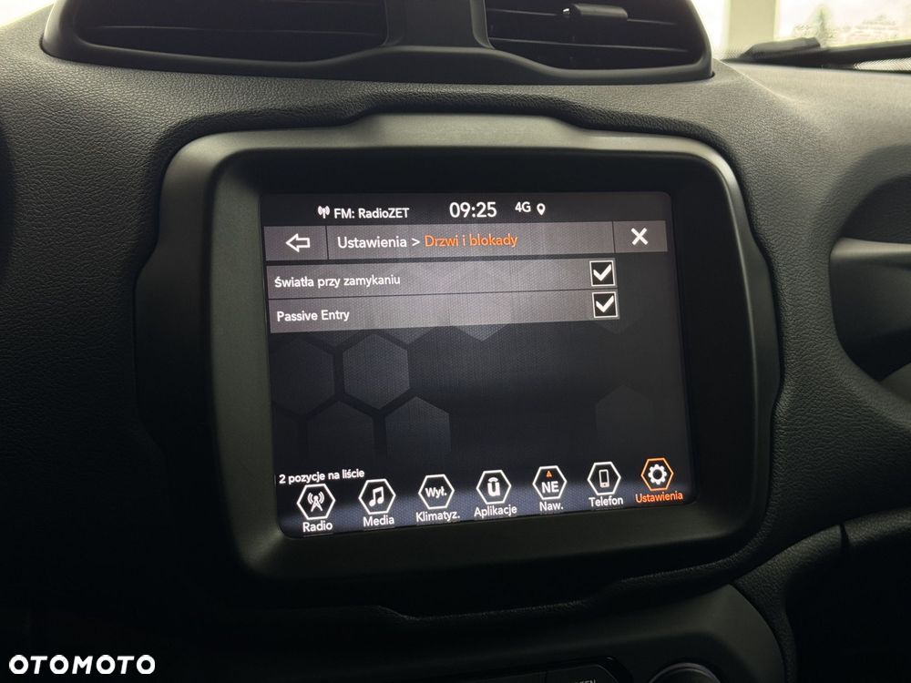 Jeep Renegade - 30