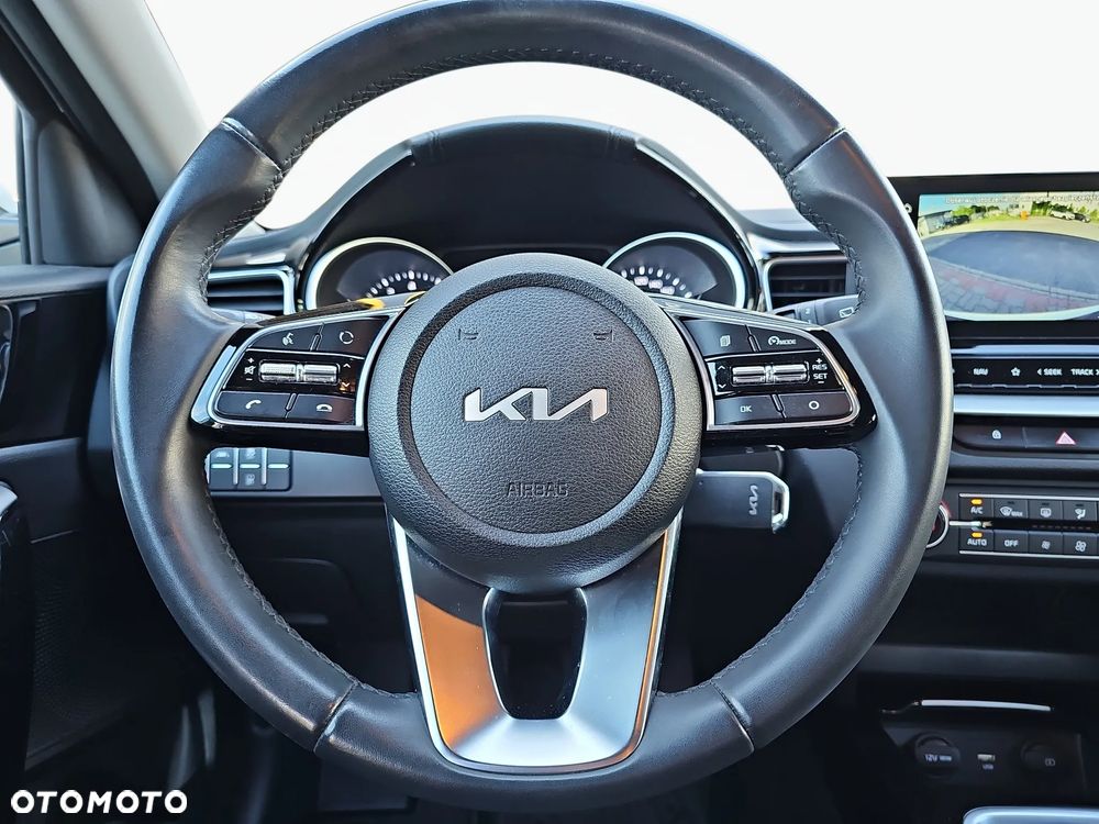 Kia XCeed 1.5 T-GDI L - 17