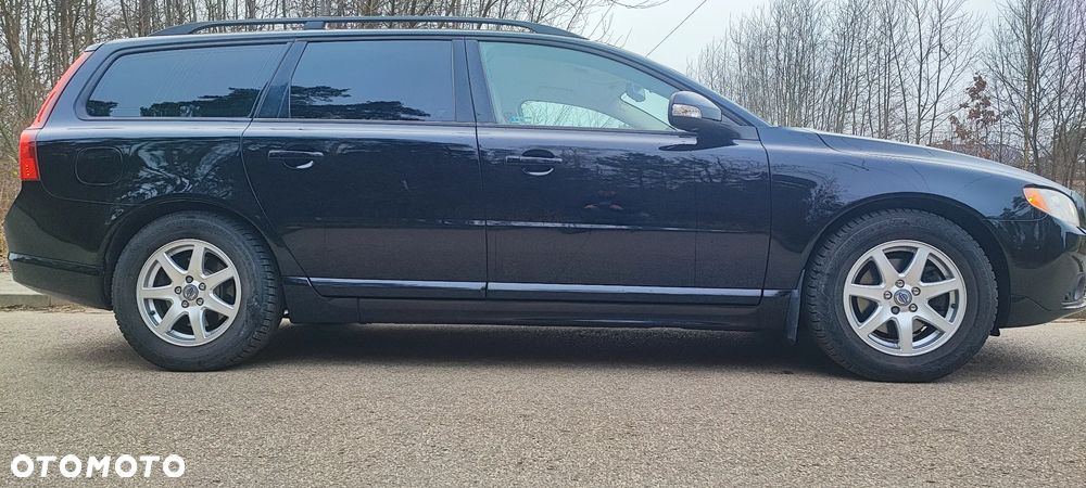 Volvo V70 2.0 Momentum - 18