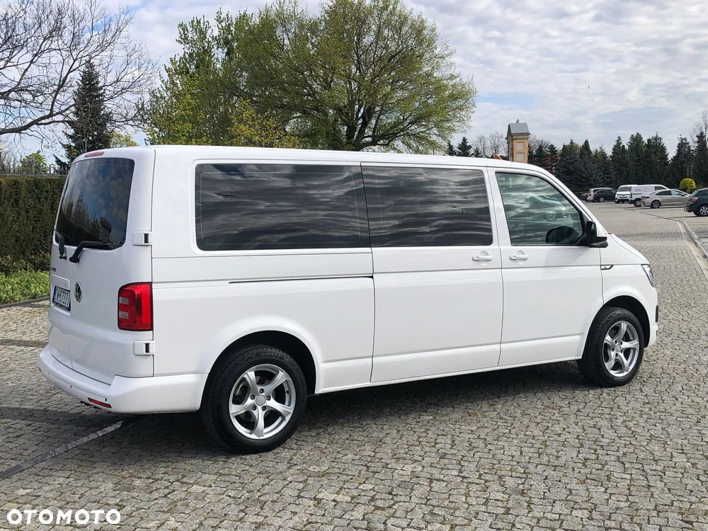 Volkswagen Caravelle - 20