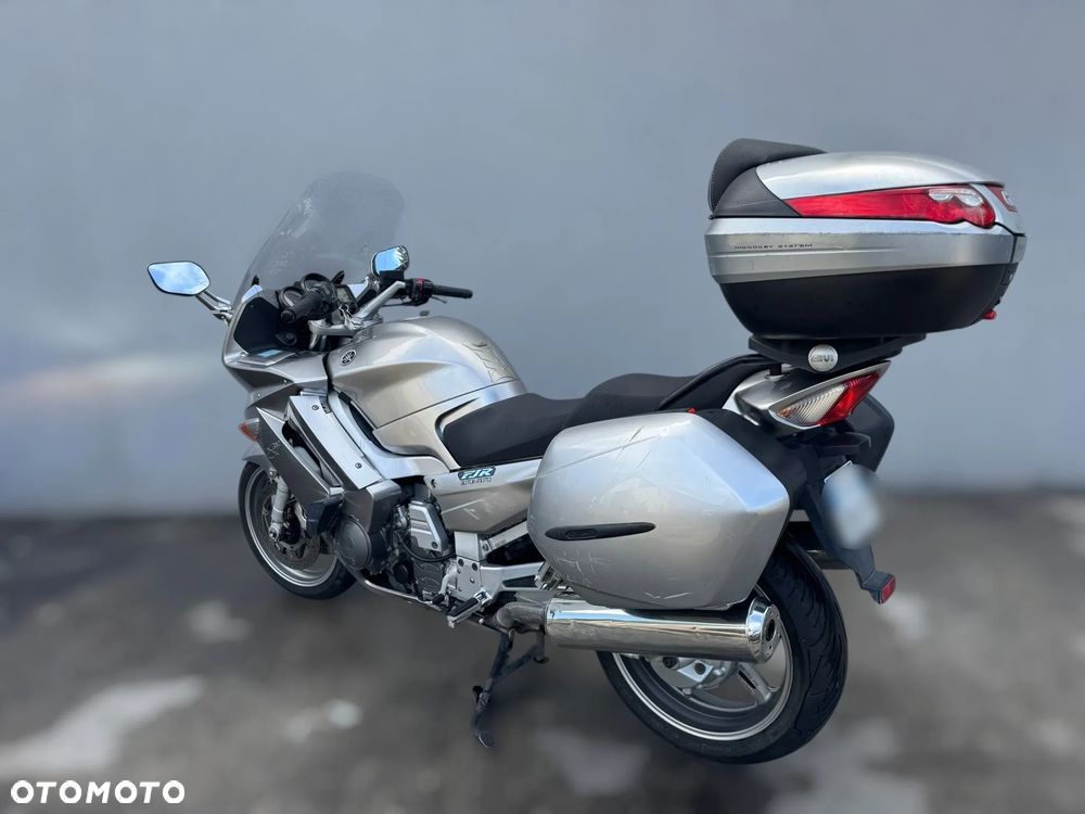 Yamaha FJR - 4