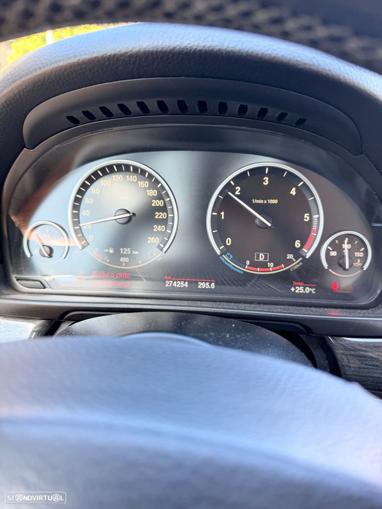 BMW 520 d Line Luxury Auto - 11