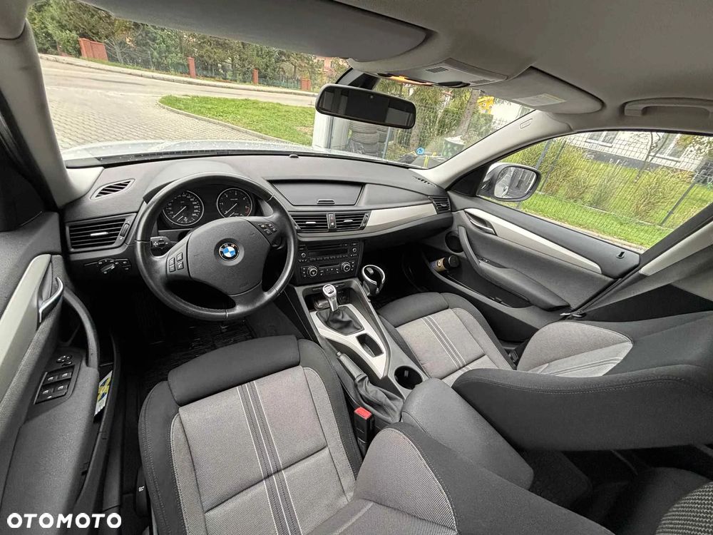BMW X1 xDrive20d - 30