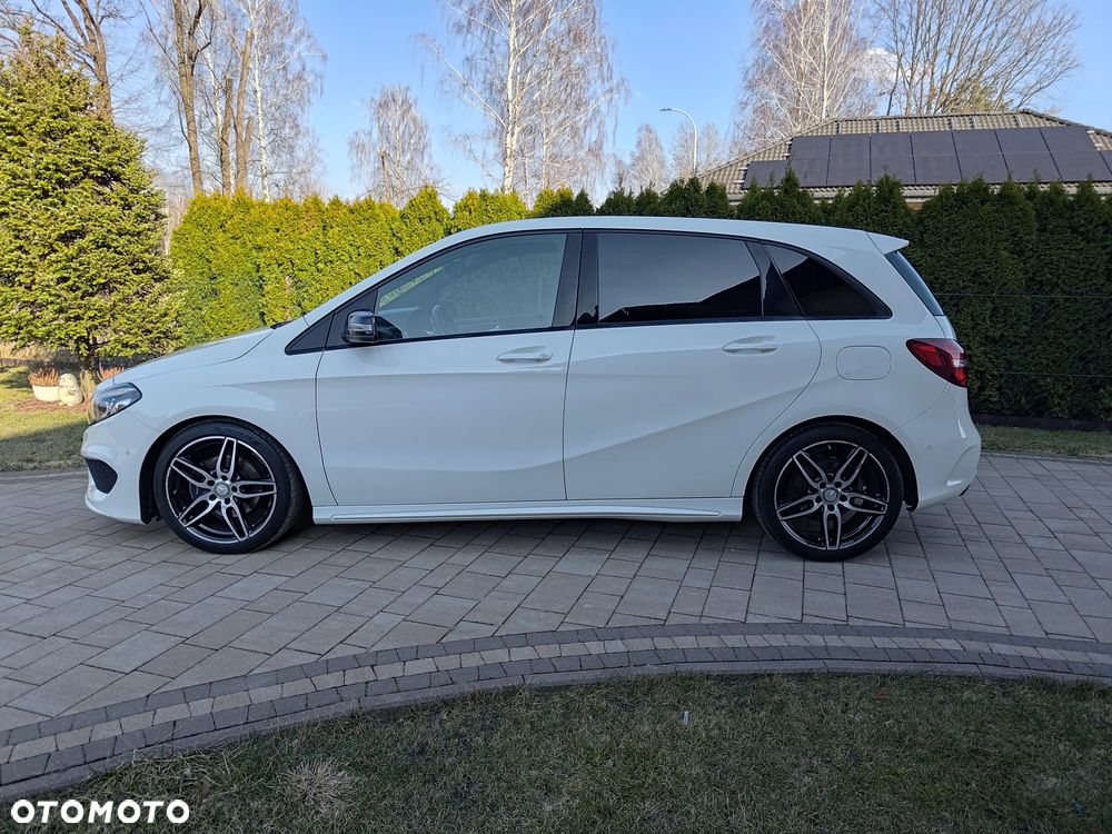Mercedes-Benz Klasa B 160 7G-DCT AMG Line - 2