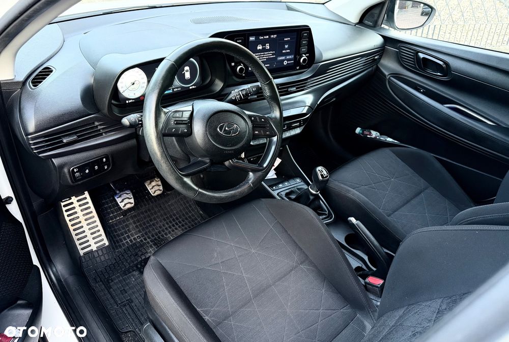 Hyundai Bayon 1.0 T-GDI Connect & Go - 22