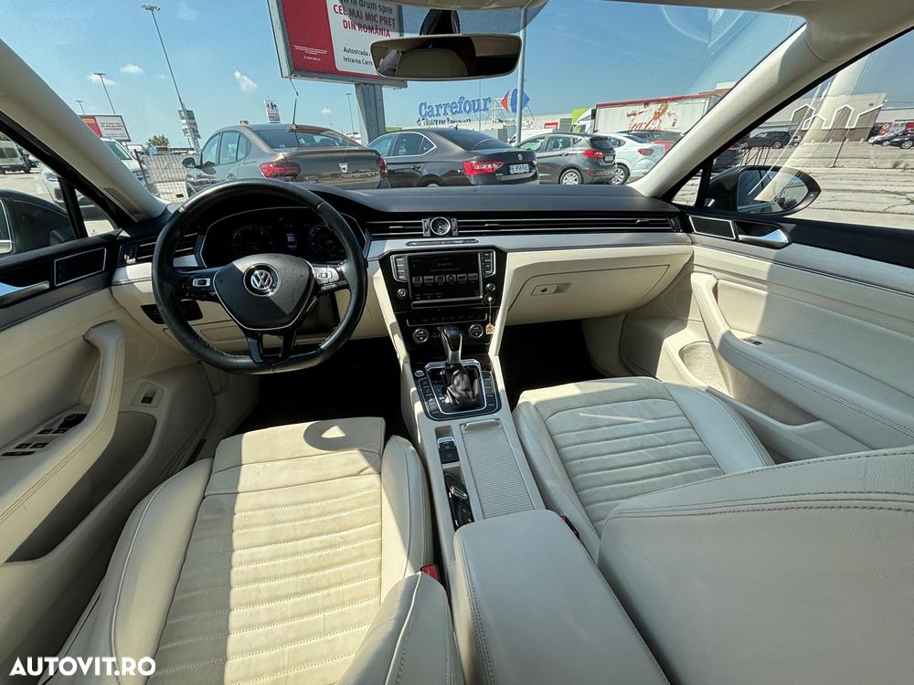 Volkswagen Passat 2.0 TDI DSG 4Motion Highline - 8