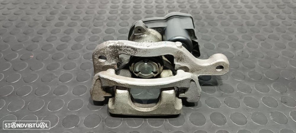 PINÇA DE TRAVÃO TRASEIRA ESQUERDA NISSAN X-TRAIL (T32) ACENTA - 2