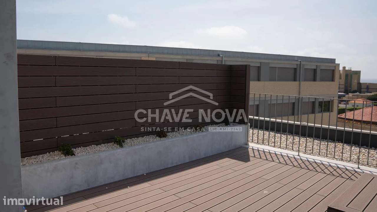 T3 Dúplex Novo c/ Garagem Box em São Félix da Marinha - CO - Grande imagem: 3/17
