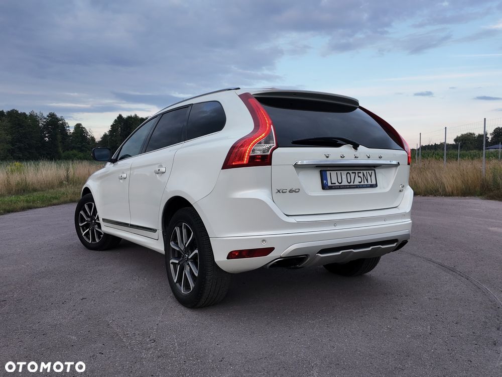 Volvo XC 60 - 4