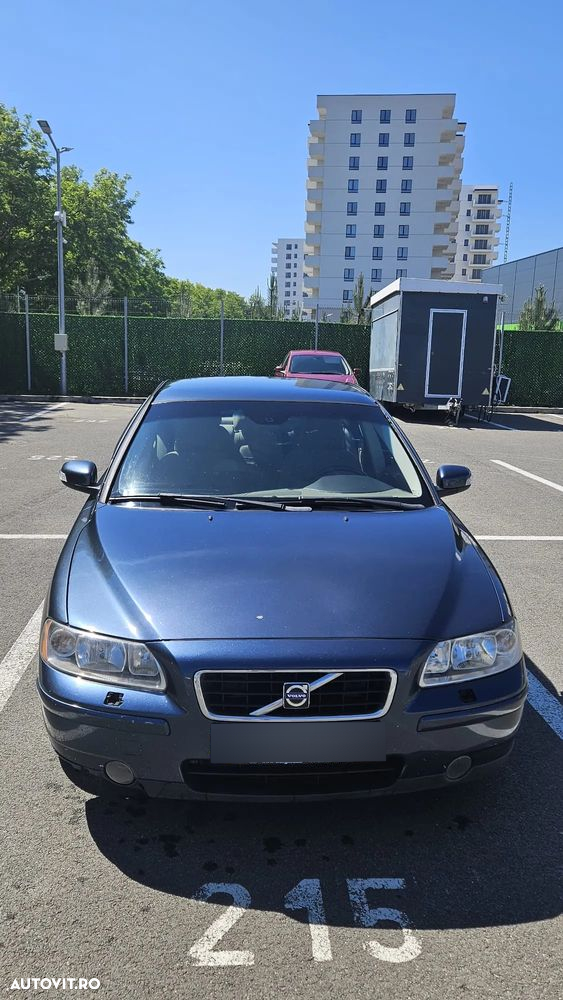 Volvo S60 2.4 D5 Kinetic - 4