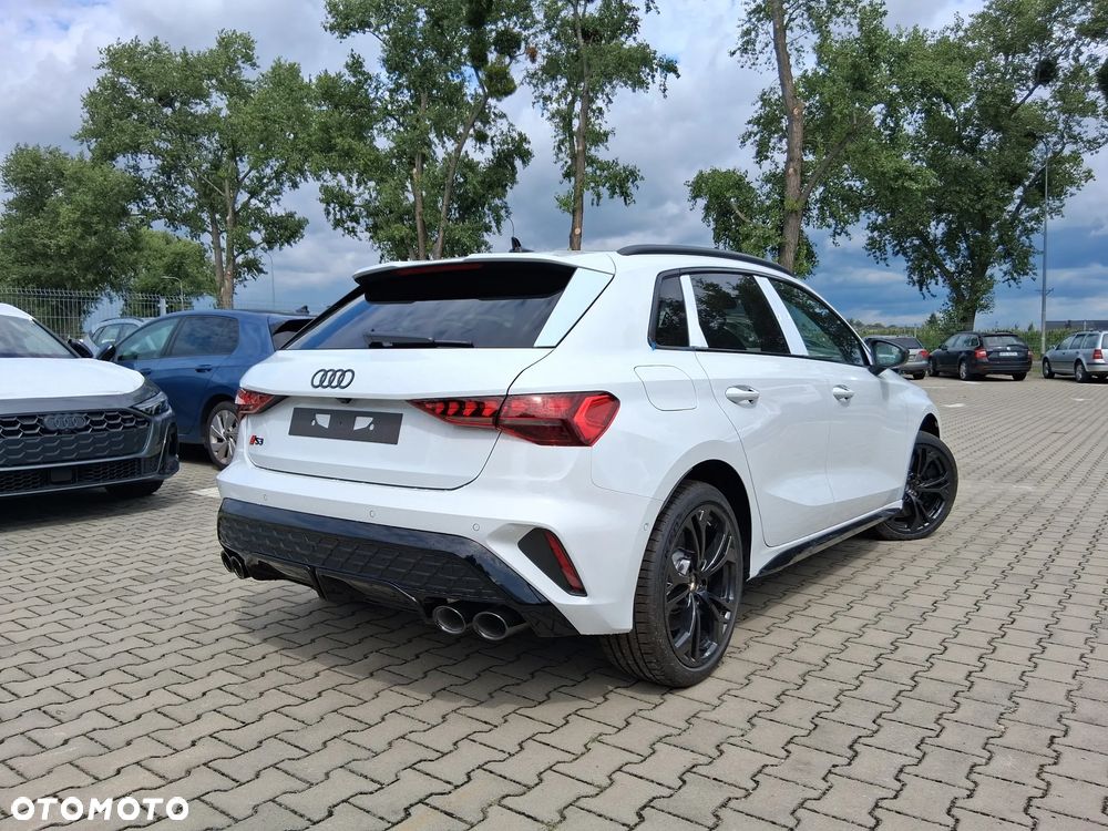 Audi S3 Sportback - 4