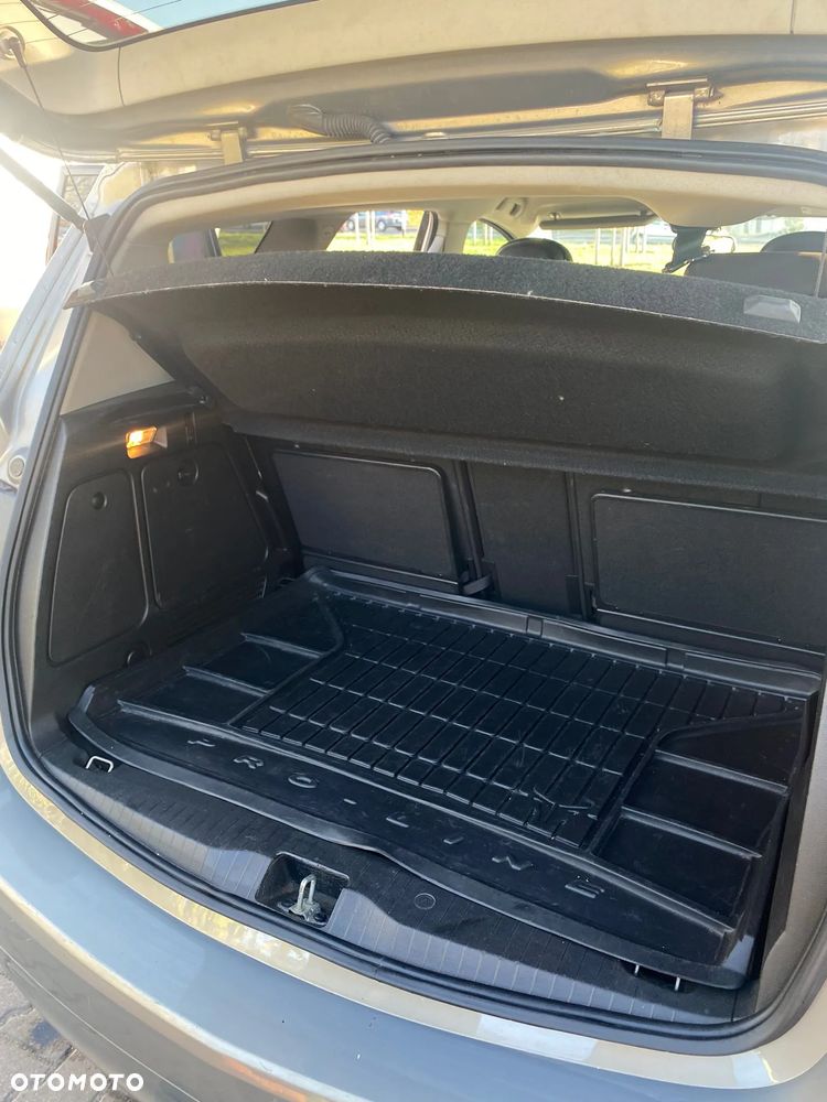 Opel Meriva 1.4 Active - 13