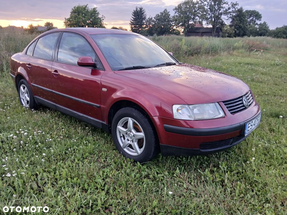 Volkswagen Passat 1.8 Comfortline - 6
