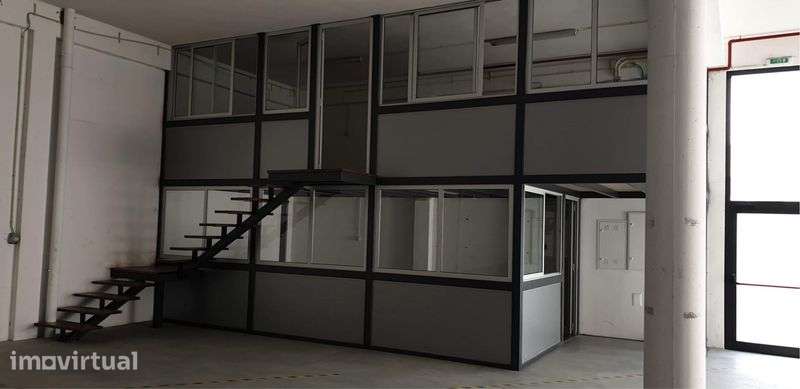 Alugo pavilhão como novo em Abade de Neiva barcelos com escritorios - Grande imagem: 3/5