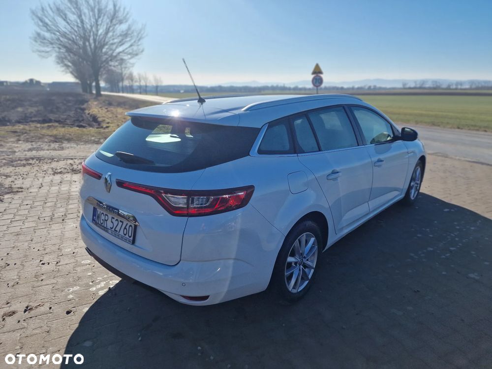 Renault Megane 1.5 dCi Bose EDC - 10