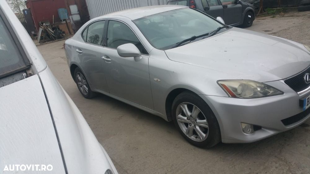 Dezmembrari  Lexus IS 2 (GSE2, ALE2, USE2)  2005  > 2015 220d (ALE20) - 1