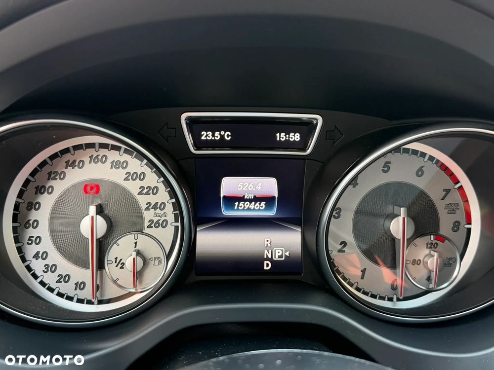 Mercedes-Benz GLA 250 4-Matic - 17