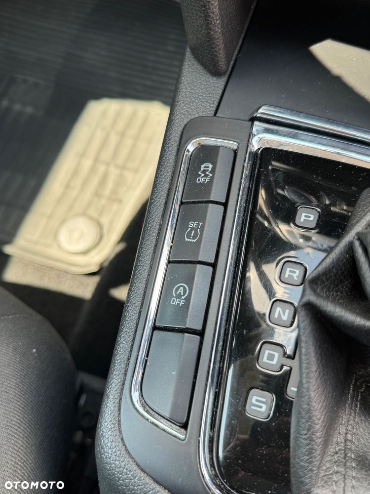 Skoda Superb 2.0 TDI Elegance DSG - 23