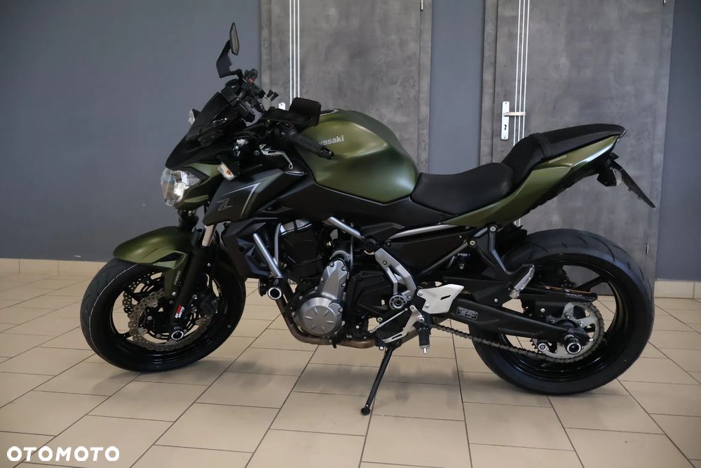Kawasaki Z 650 - 5