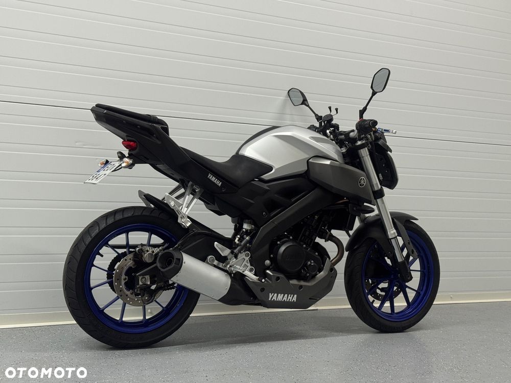 Yamaha MT - 3