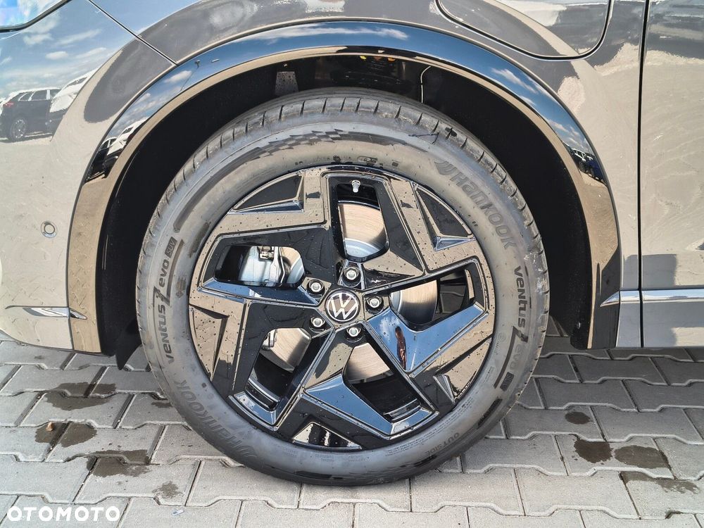 Volkswagen Tiguan - 14