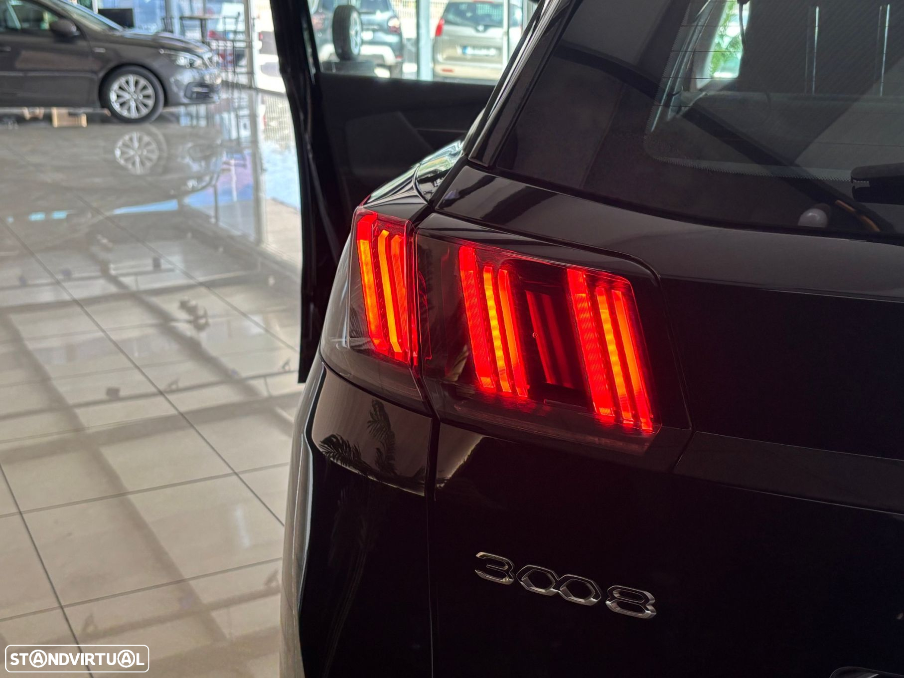 Peugeot 3008 1.5 BlueHDi Active - 21