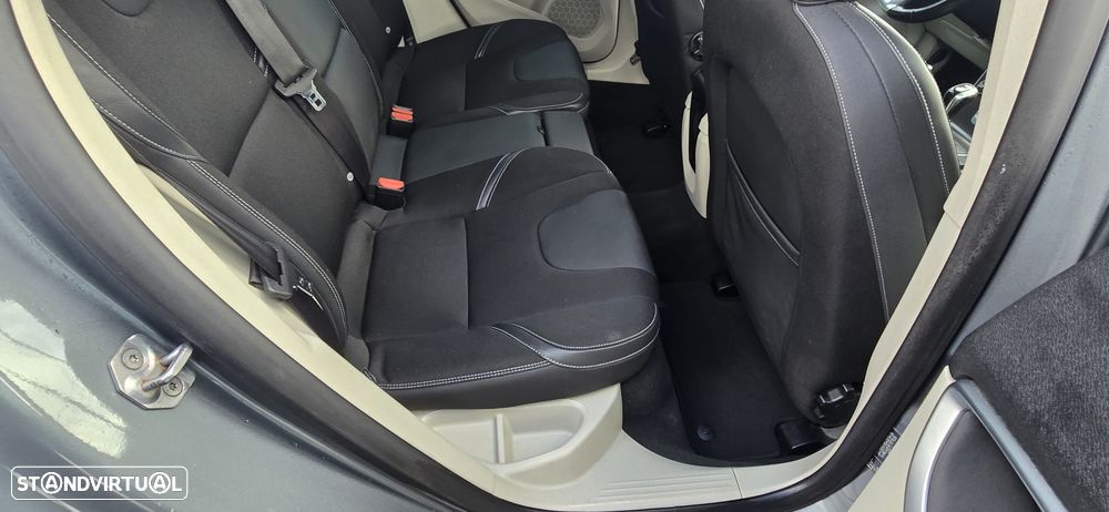 Volvo V40 D4 RDesign - 9