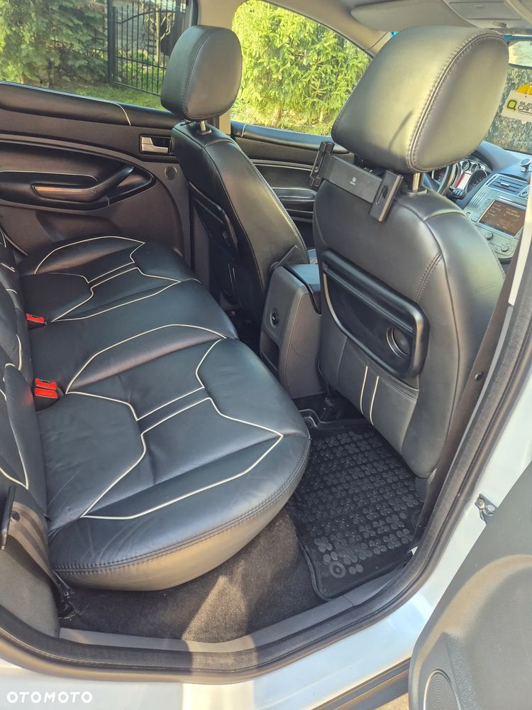 Ford Kuga 2.0 TDCi Individual MPS6 - 20