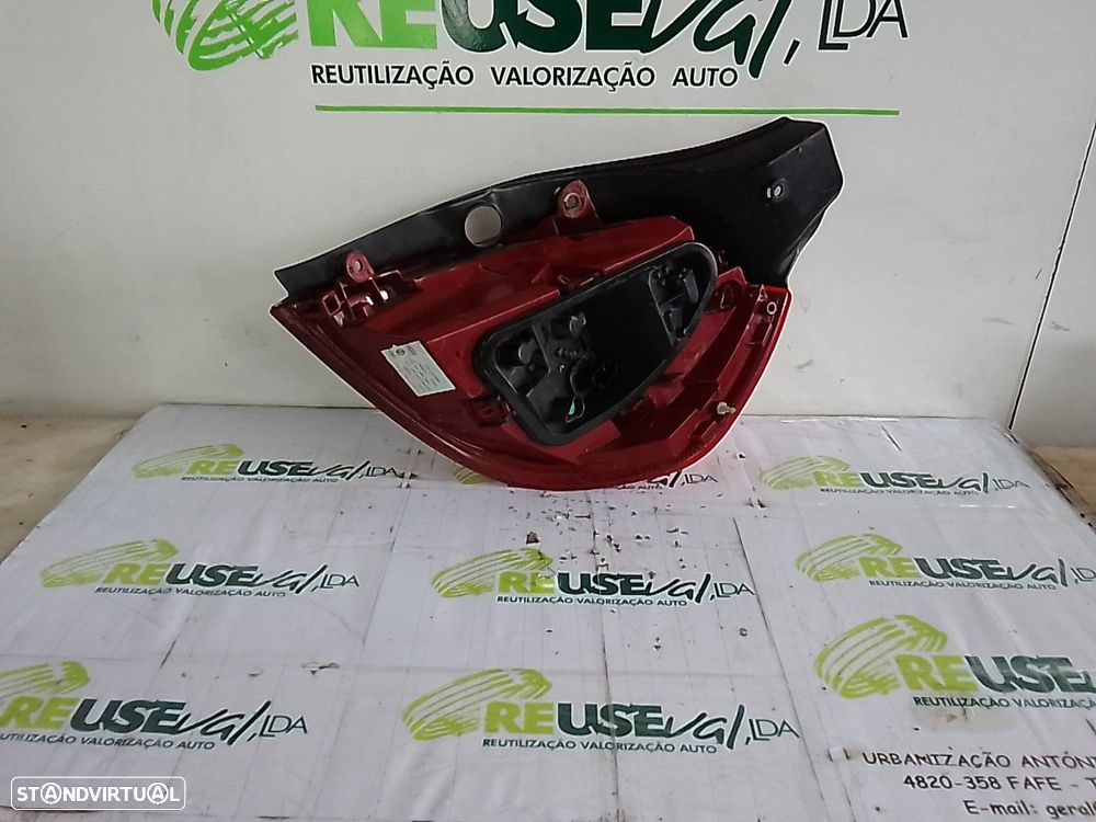 Farolim Stop Esq Renault Clio Iii Caixa (Sb_, Sr_) - 2