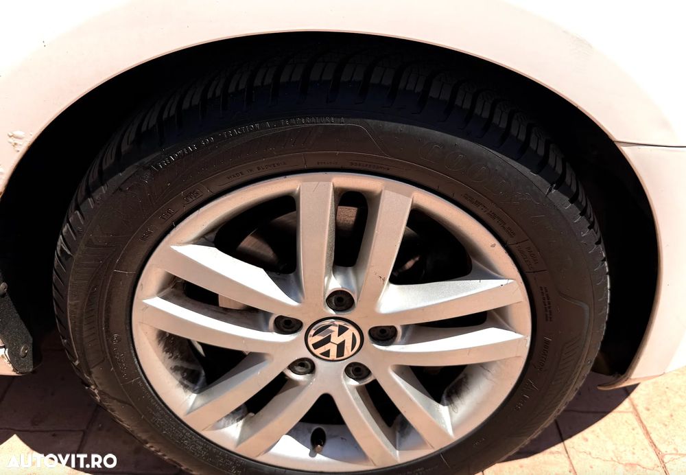 Volkswagen Golf 1.4 TSI Highline DSG - 10