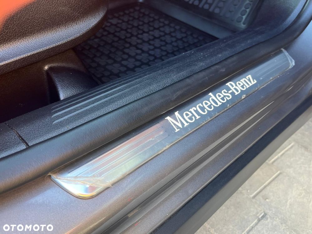 Mercedes-Benz GLB 200 d 8G-DCT AMG Line - 9