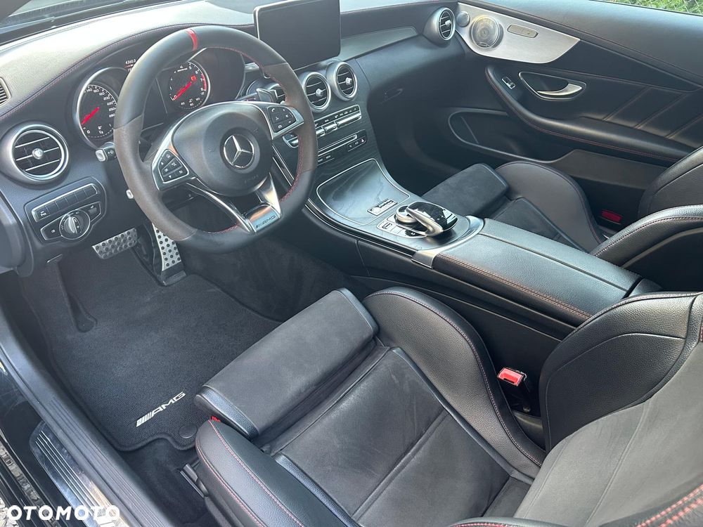 Mercedes-Benz C-Class 2018 photo 4
