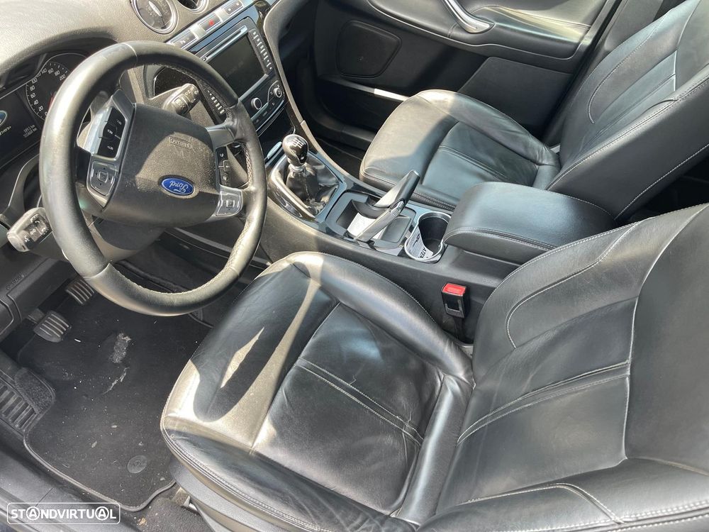 Ford Galaxy 2.0 TDCi Titanium - 9