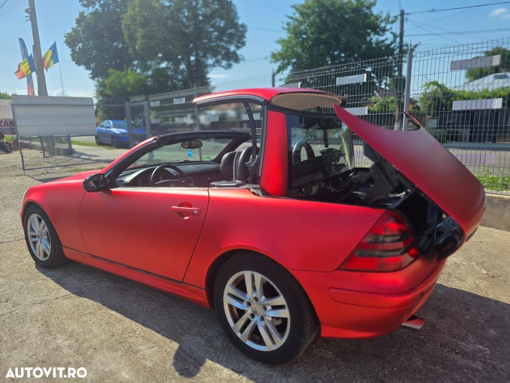Mercedes-Benz SLK - 12