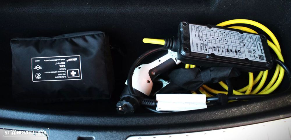 MINI Countryman Cooper SE ALL4 Auto - 42