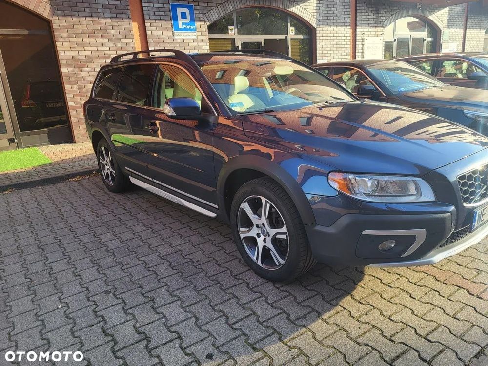 Volvo XC 70 D5 AWD Dynamic Summum - 1