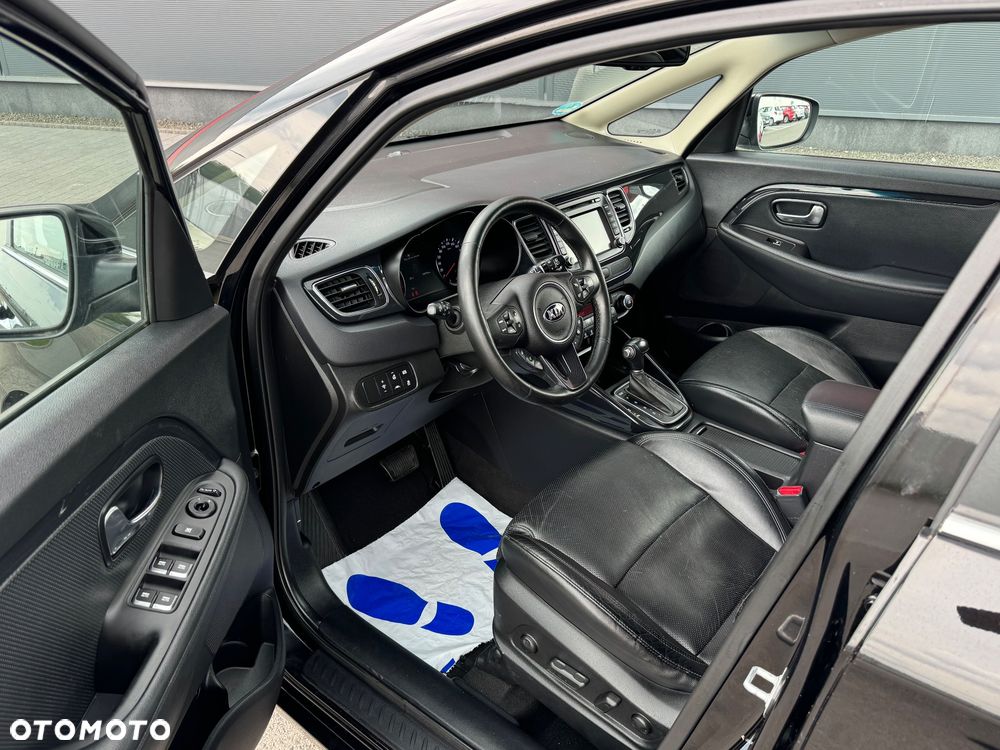 Kia Carens 1.7 CRDi Business Line 7os 7DCT - 6